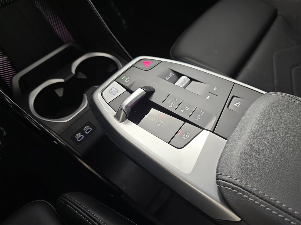 Certified 2025 BMW X2 xDrive28i image 24