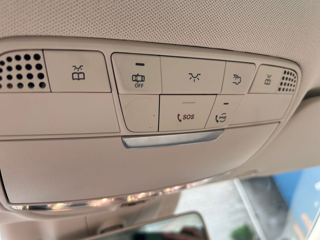 Used 2019 Mercedes-Benz C 300 4MATIC Sedan image 33