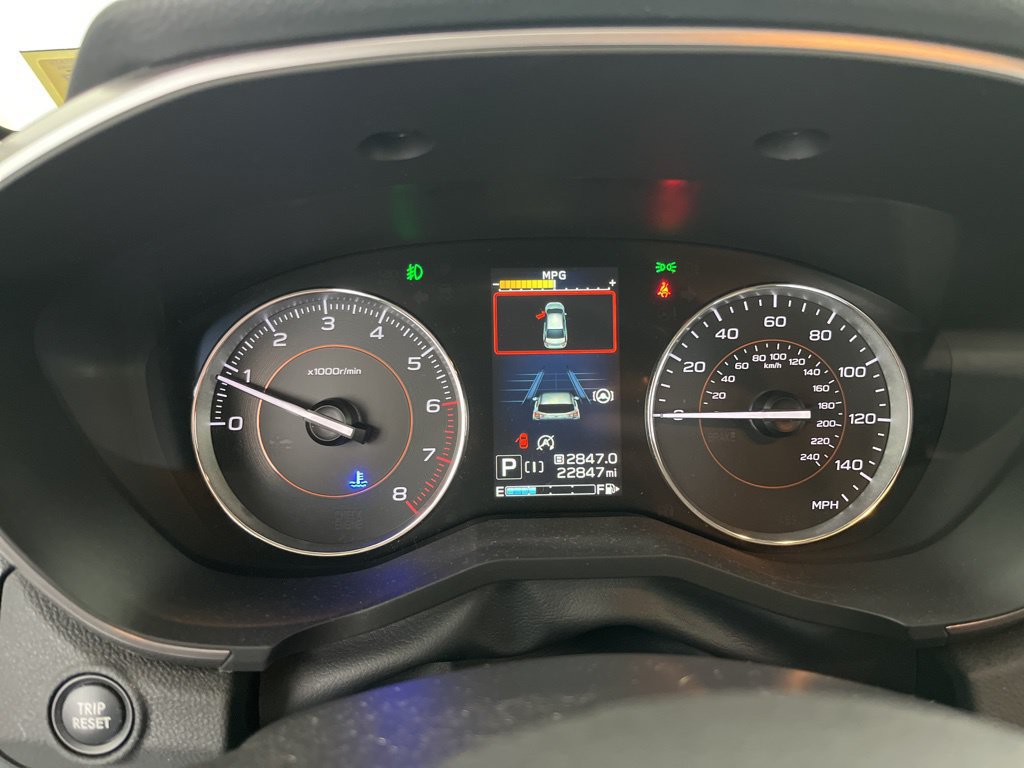 Used 2023 Subaru Crosstrek 2.5i Limited w/ Moonroof Package AWD/4WD image 9