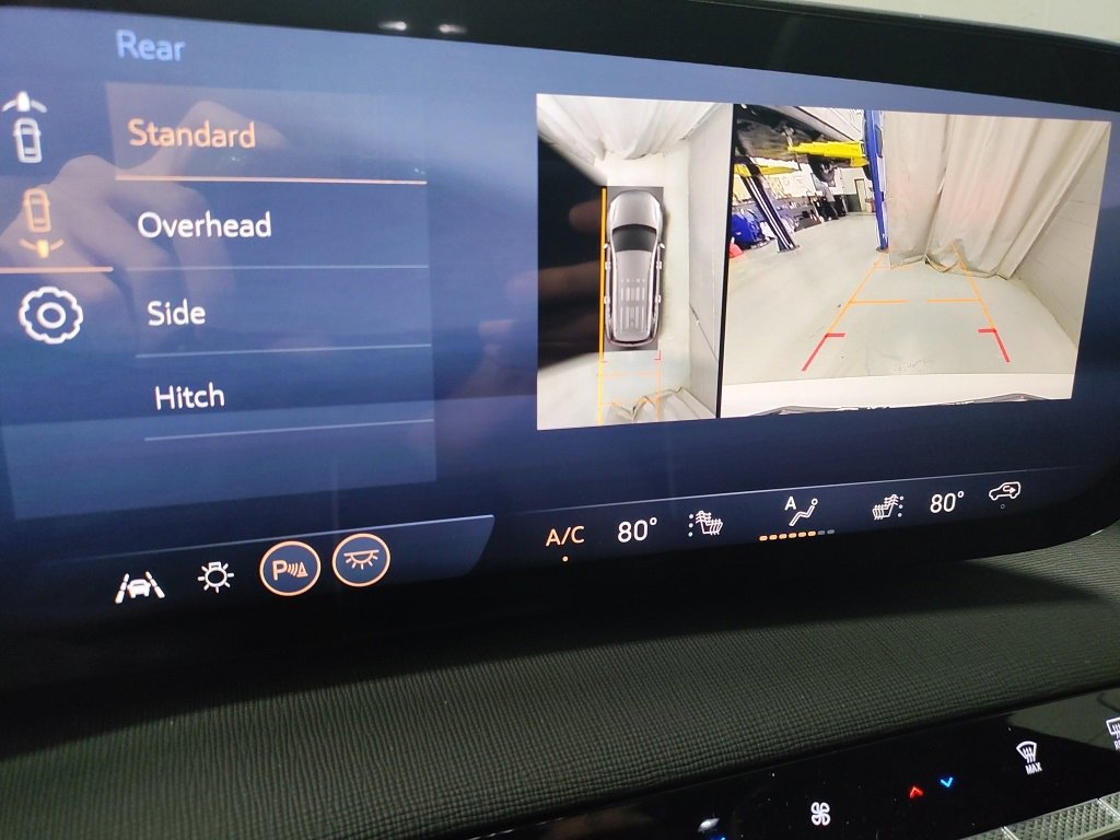 New 2026 Buick Enclave Sport Touring w/ Power Package image 32