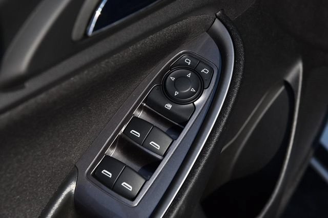 Used 2022 Chevrolet Malibu RS FWD image 8