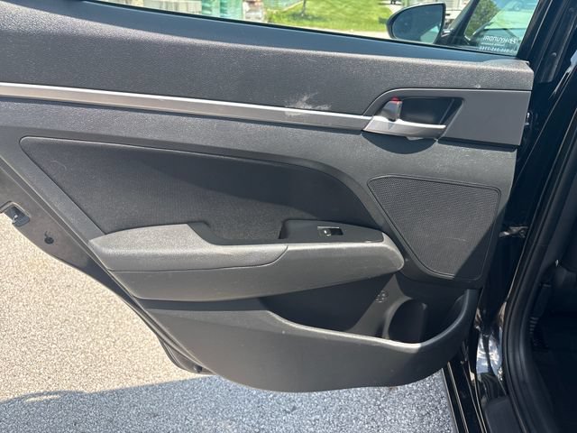 Used 2020 Hyundai Elantra SEL w/ Cargo Package (C1) FWD image 14