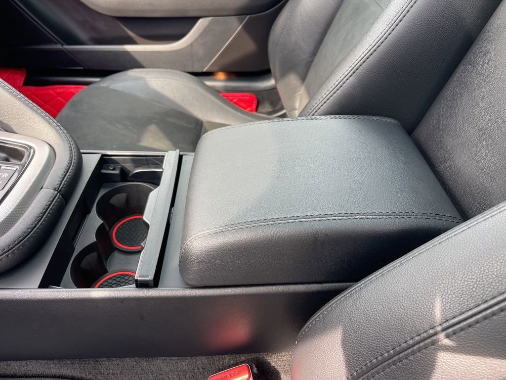 Used 2016 Jaguar F-TYPE Coupe image 14