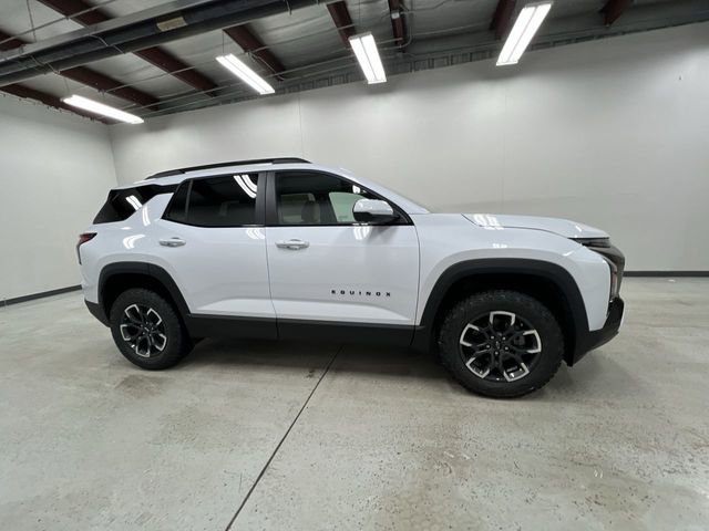 New 2026 Chevrolet Equinox ACTIV w/ Convenience Package III AWD/4WD image 9