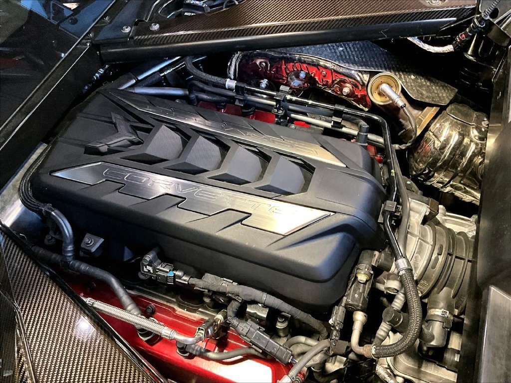 Used 2020 Chevrolet Corvette Stingray Preferred Cpe w/ 2LT Preferred Equipment Group RWD image 33