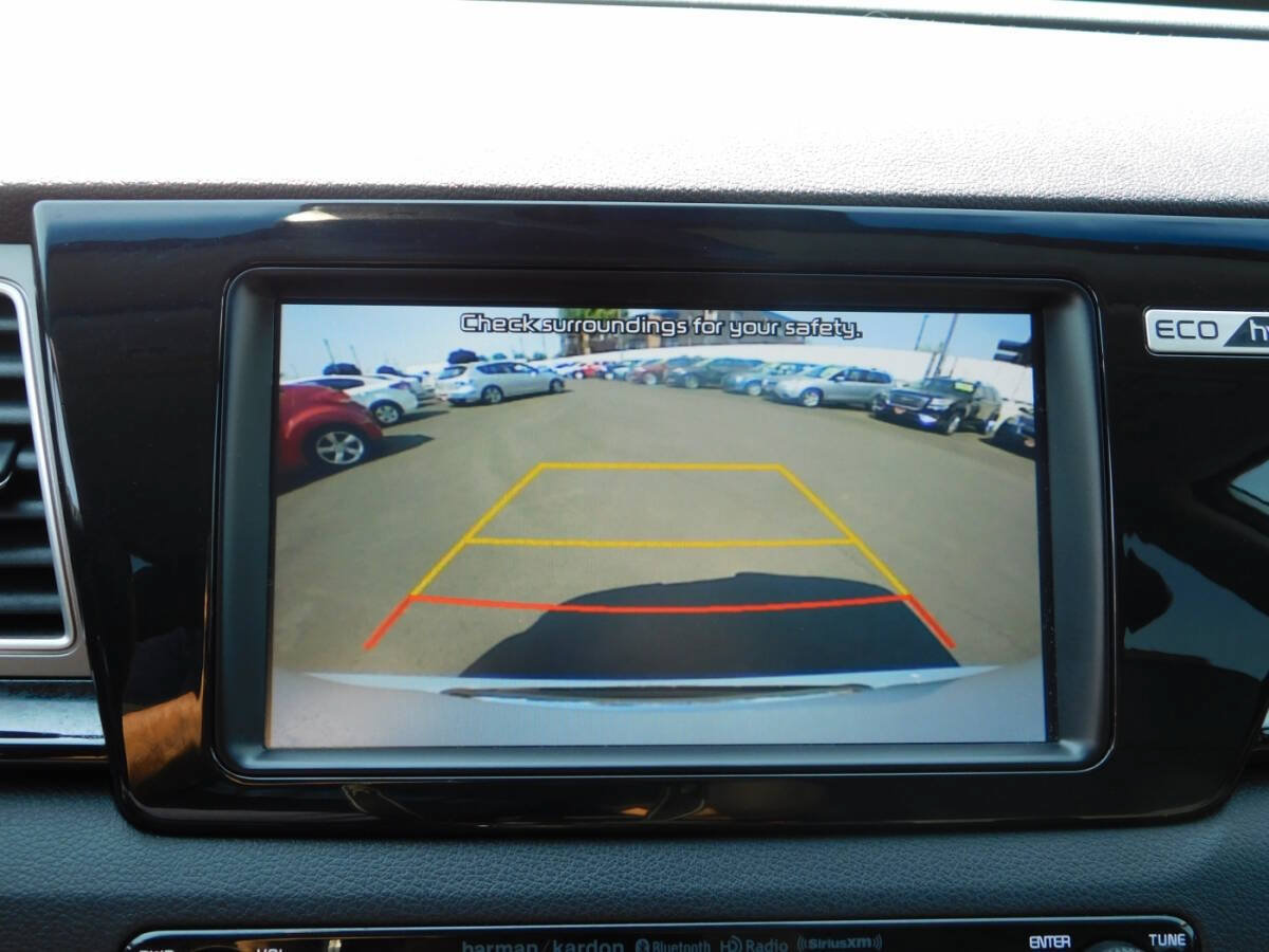 Used 2019 Kia Niro S Touring FWD image 12