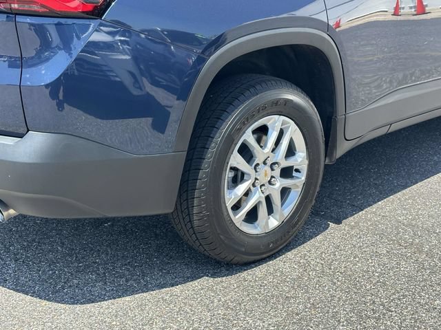 Used 2023 Chevrolet Traverse LS FWD image 30