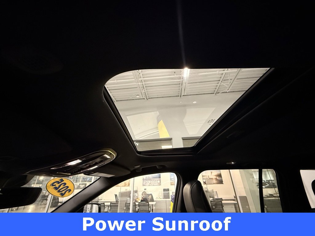 Certified 2025 Jeep Grand Cherokee Altitude image 33