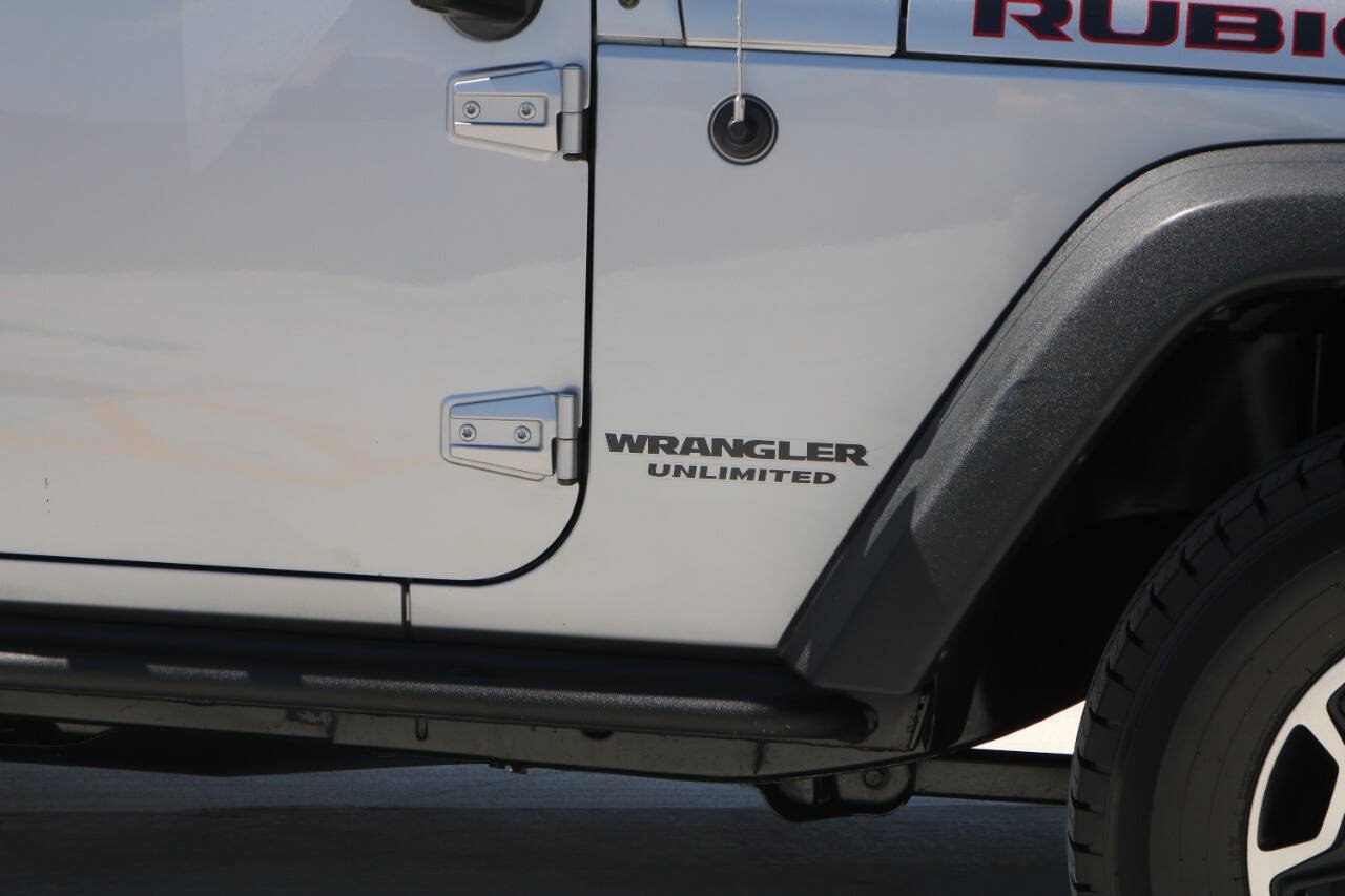 Used 2014 Jeep Wrangler Unlimited Rubicon AWD/4WD image 59