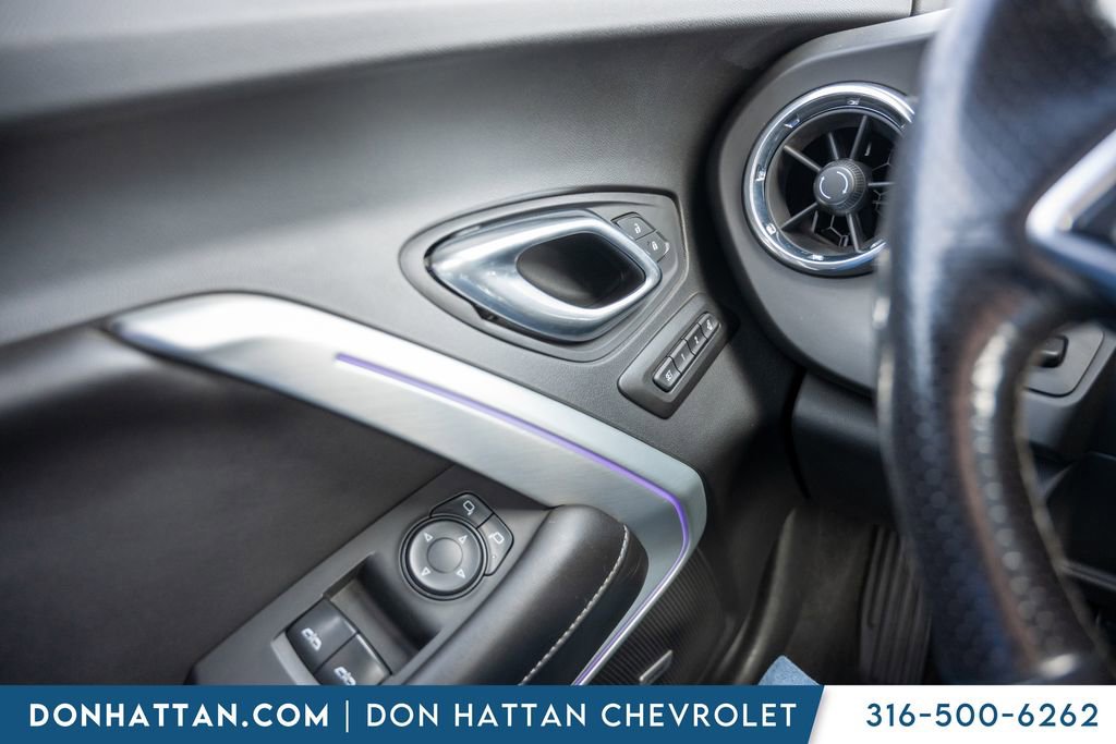 Used 2019 Chevrolet Camaro SS image 18
