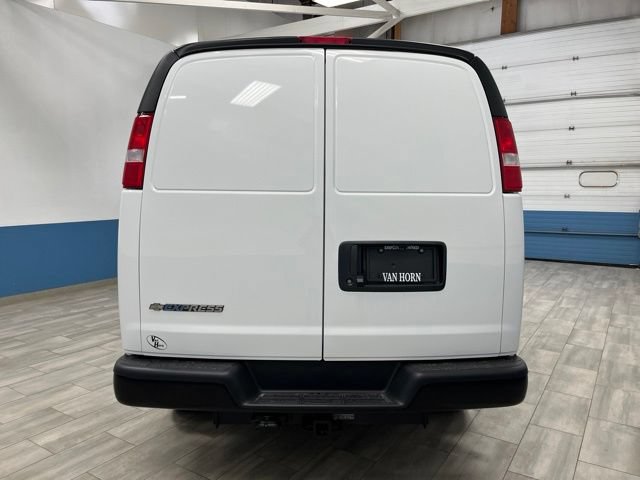 New 2026 Chevrolet Express 3500 Extended w/ Driver Convenience Package RWD image 23