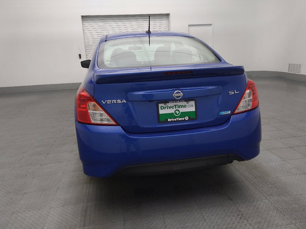 Used 2016 Nissan Versa SL image 6