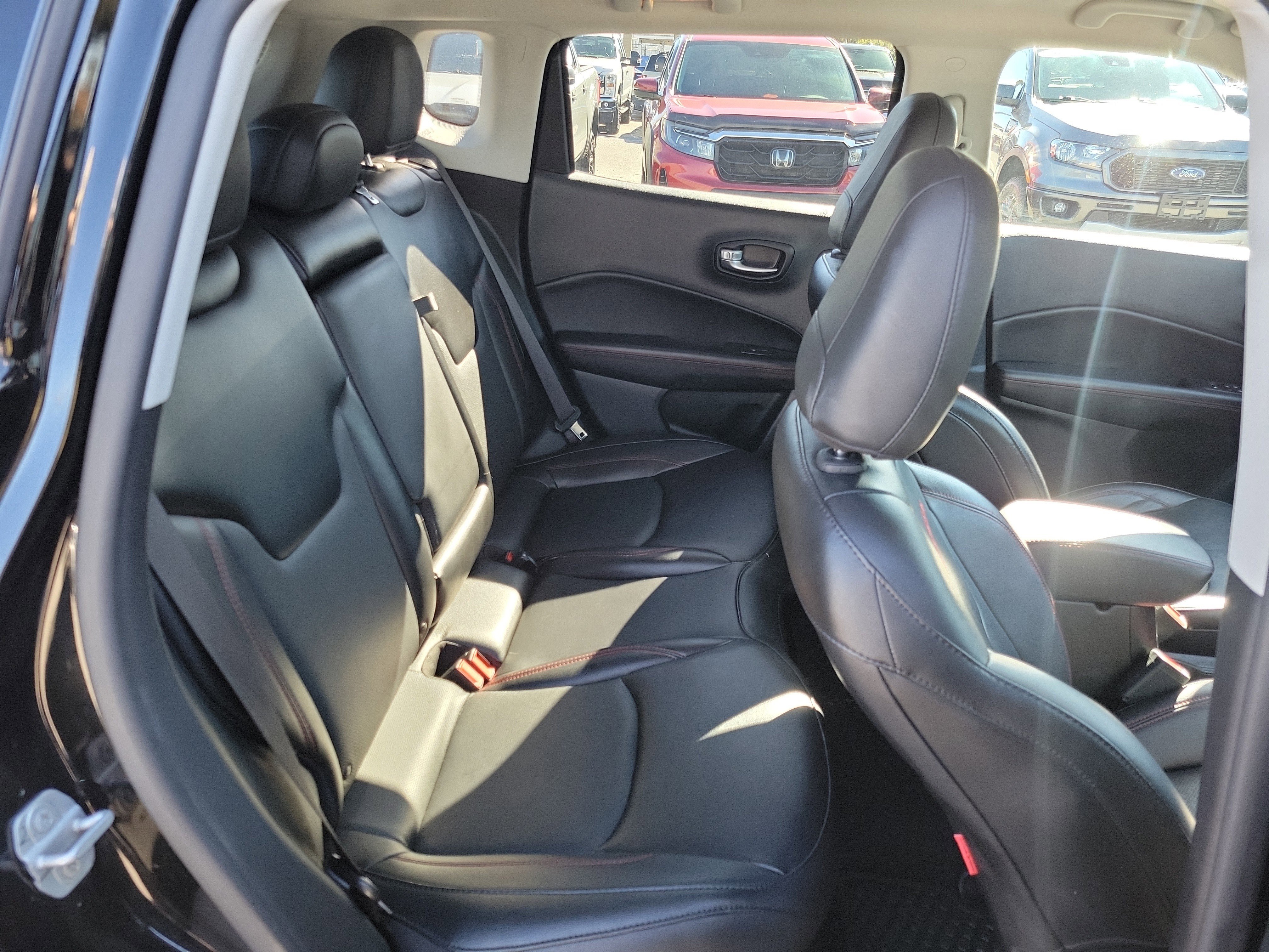 Used 2020 Jeep Compass Trailhawk w/ Leather Interior Group image 26