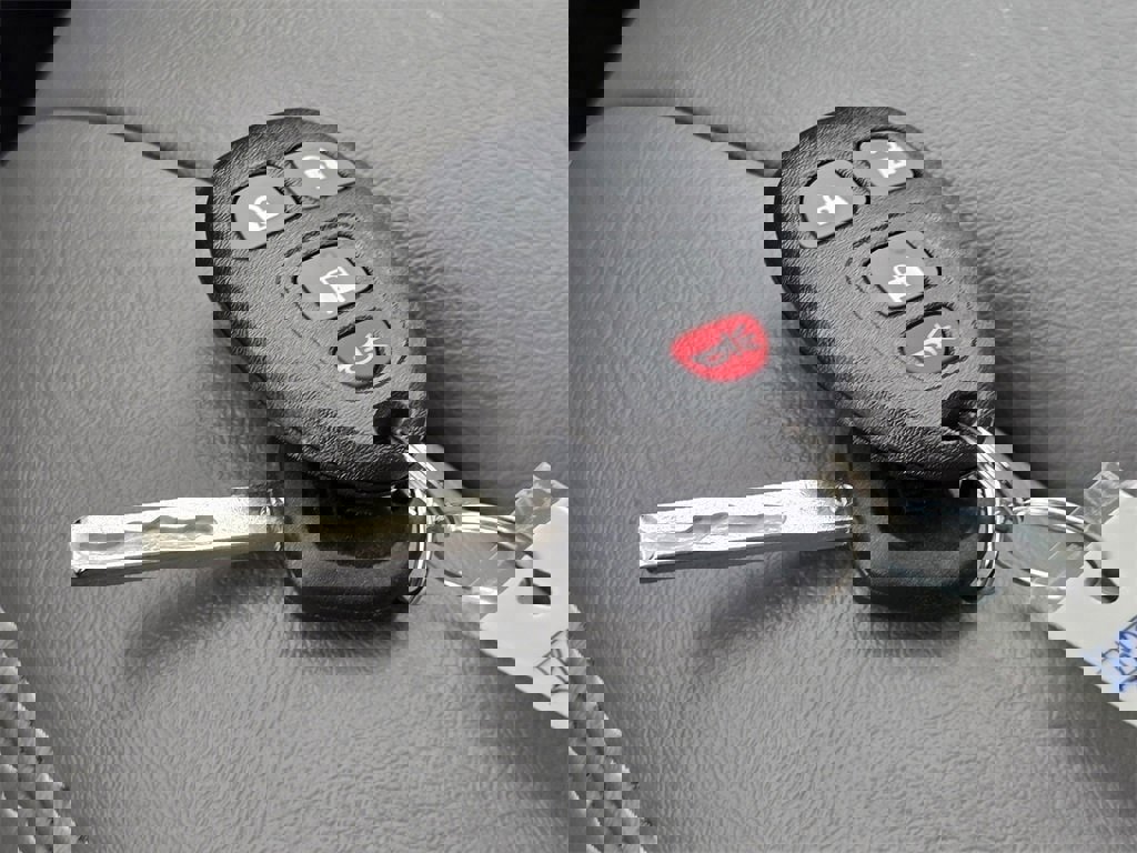 New 2025 Chevrolet Express 2500 w/ Communications Package image 18