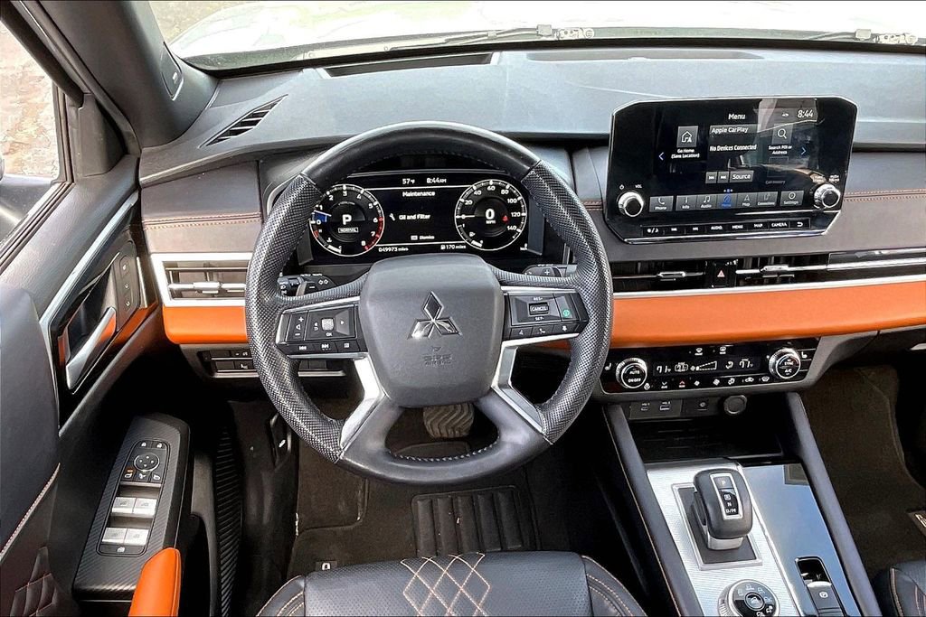 Used 2023 Mitsubishi Outlander SEL AWD/4WD image 4