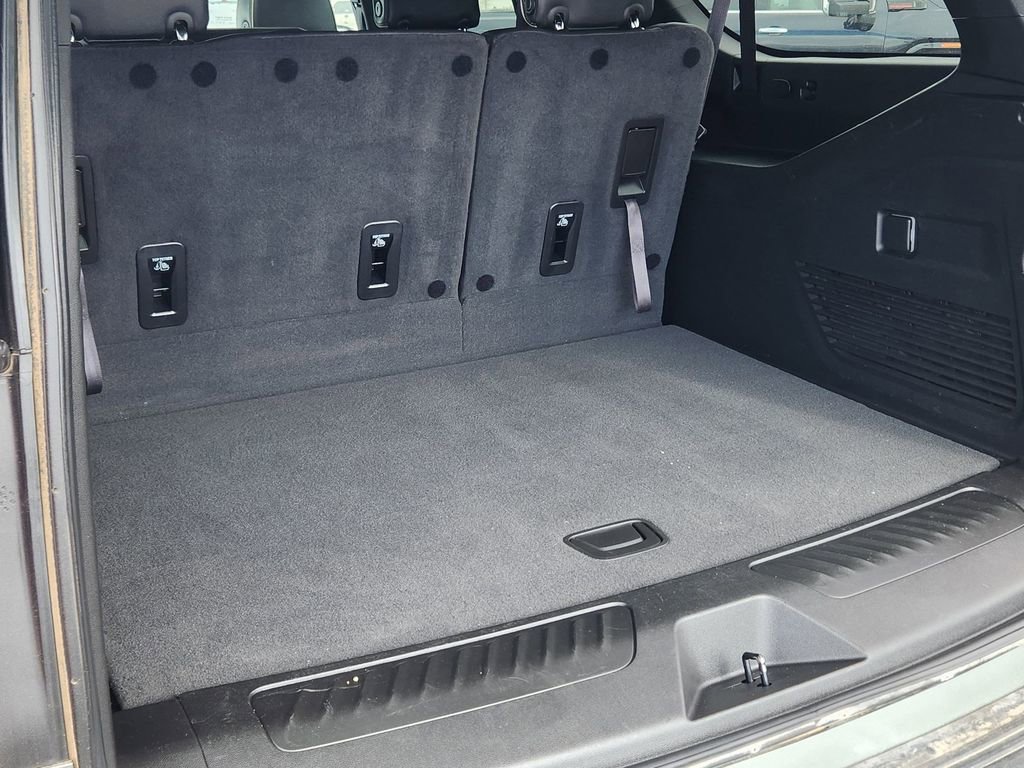 Certified 2023 GMC Yukon XL SLT image 17