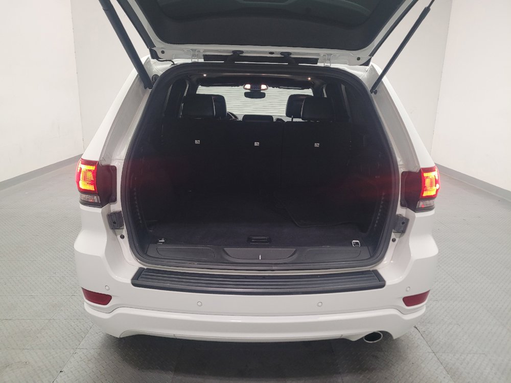 Used 2019 Jeep Grand Cherokee Altitude RWD image 29
