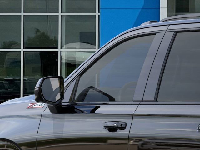 New 2026 Chevrolet Suburban Z71 w/ Comfort Package image 12