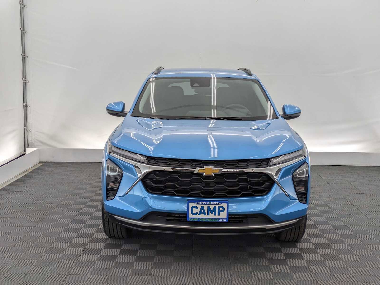New 2026 Chevrolet Trax LT w/ Driver Confidence Package FWD image 9