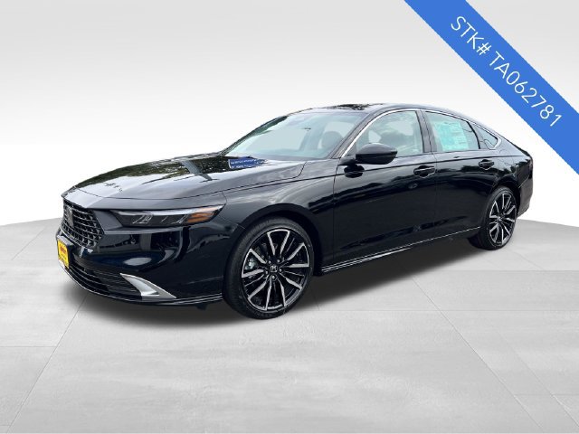 New 2026 Honda Accord Touring image 3
