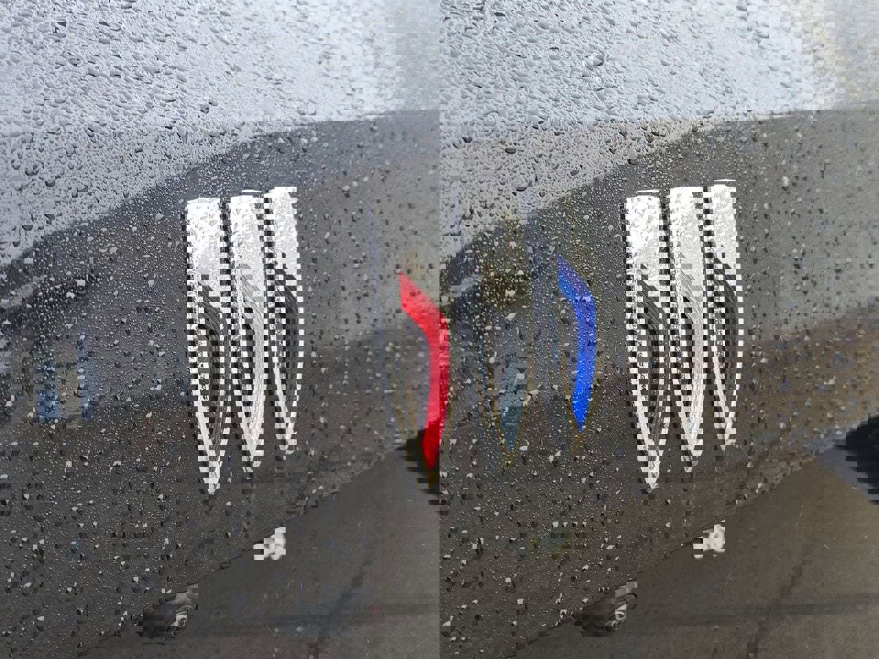 New 2025 Buick Envision Sport Touring image 66