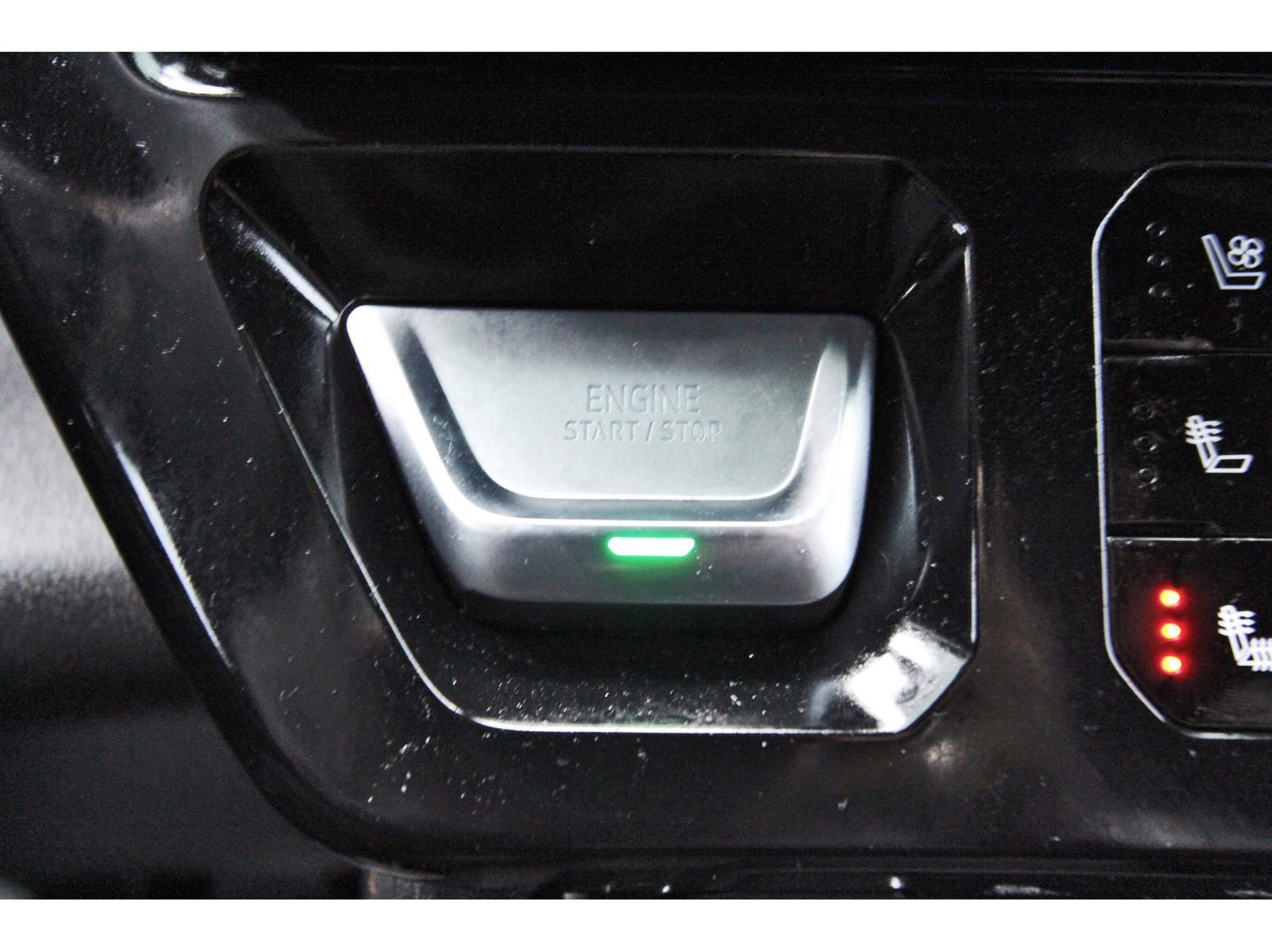 Used 2024 GMC Sierra 2500 AT4 w/ Max Trailering Package image 28