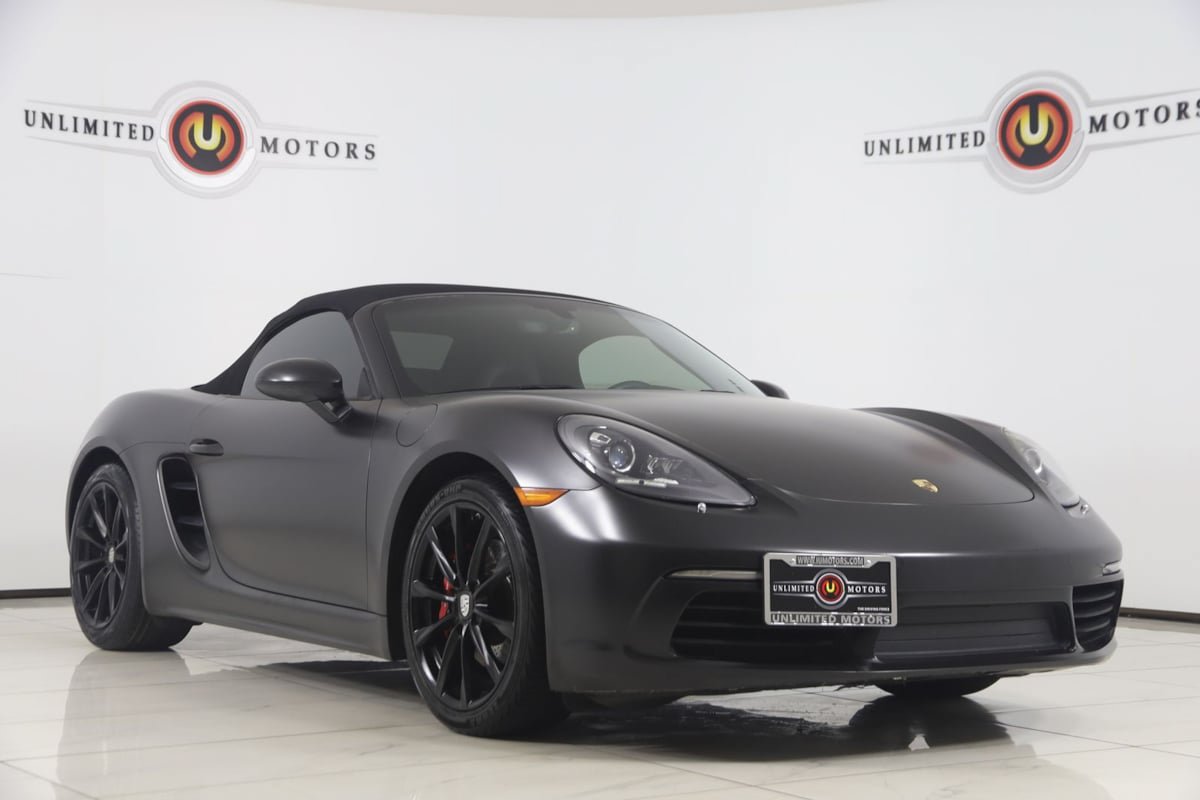 Used 2017 Porsche 718 Boxster RWD image 52
