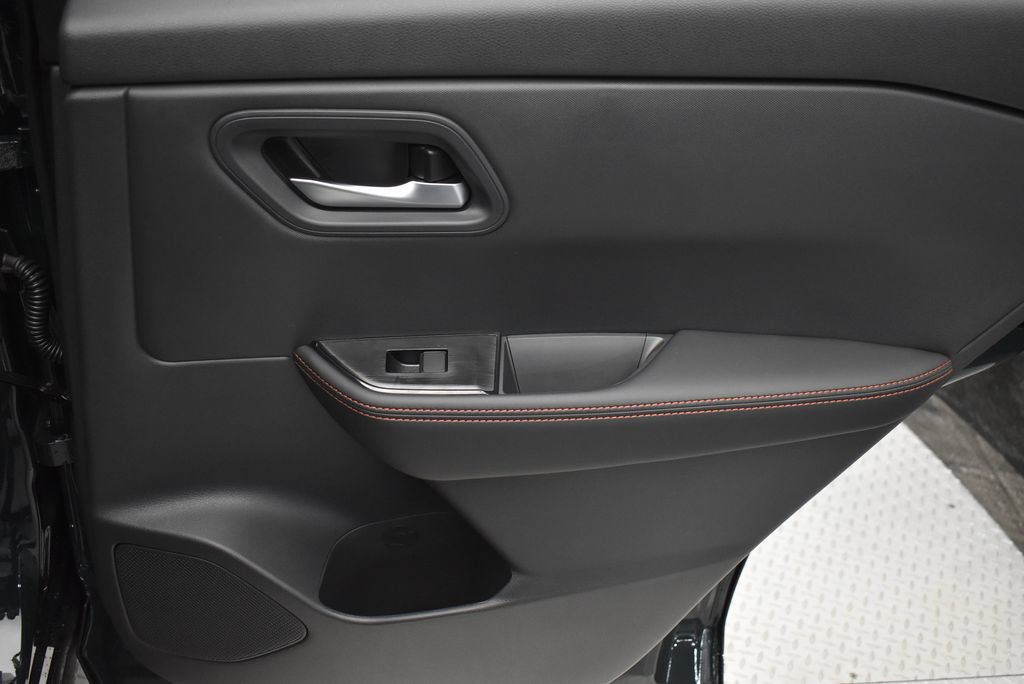 New 2026 Nissan Rogue SV AWD/4WD image 28