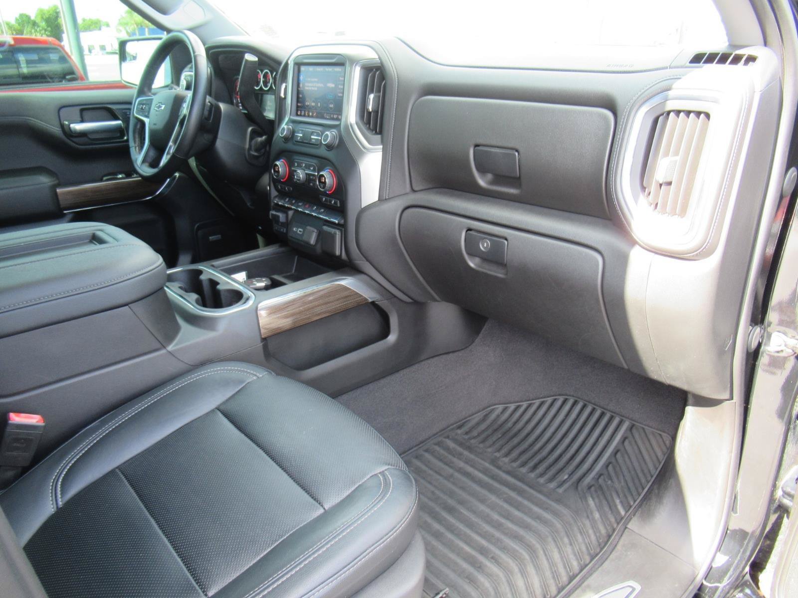 Used 2021 Chevrolet Silverado 1500 RST w/ All Star Edition Plus AWD/4WD image 12