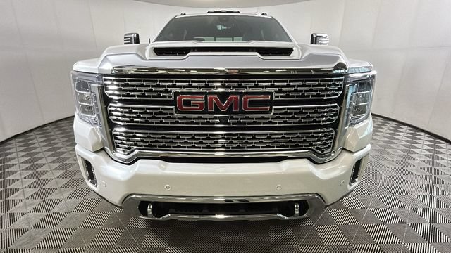 Used 2023 GMC Sierra 2500 Denali w/ Denali Ultimate Package AWD/4WD image 7