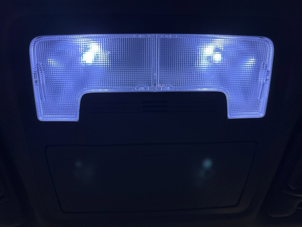 Used 2013 Toyota Camry SE image 16