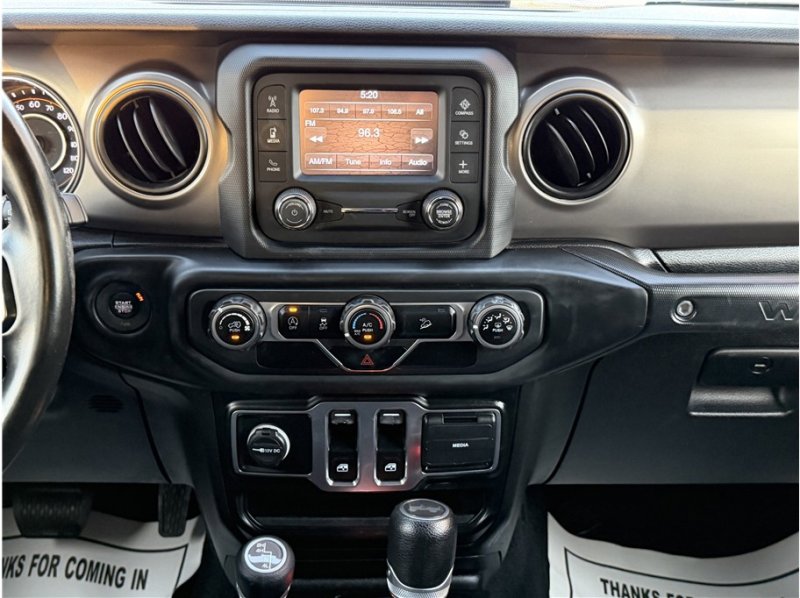 Used 2020 Jeep Wrangler Sport image 34