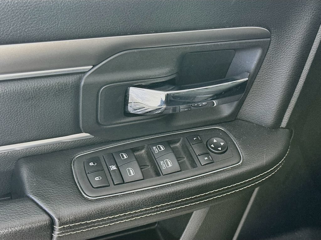 Used 2024 RAM 1500 Warlock RWD image 23