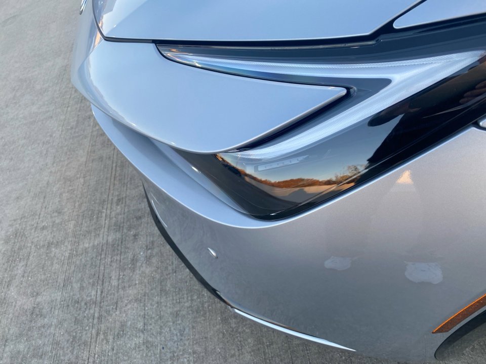 Used 2024 Toyota Prius XLE image 30