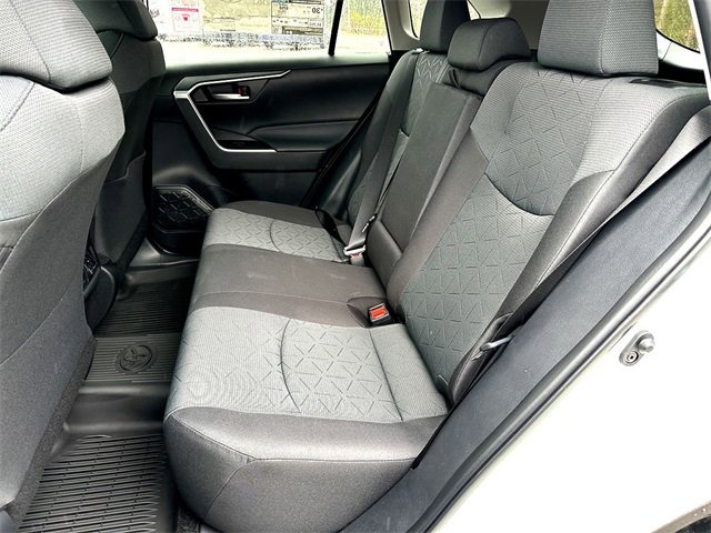 New 2025 Toyota RAV4 XLE image 15