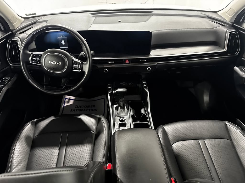 Used 2025 Kia Sorento S FWD image 31