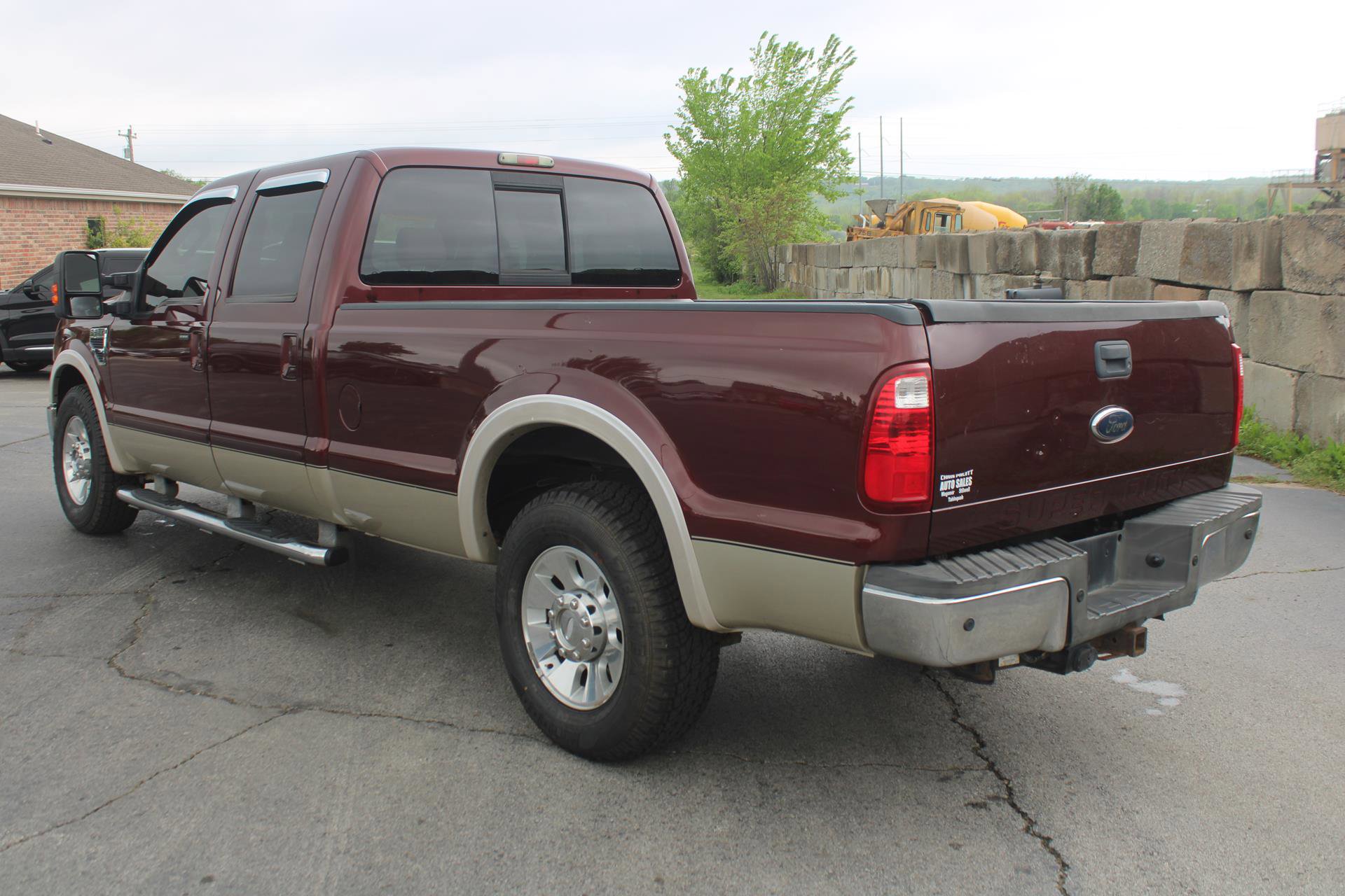 Used 2010 Ford F250 Lariat RWD image 5