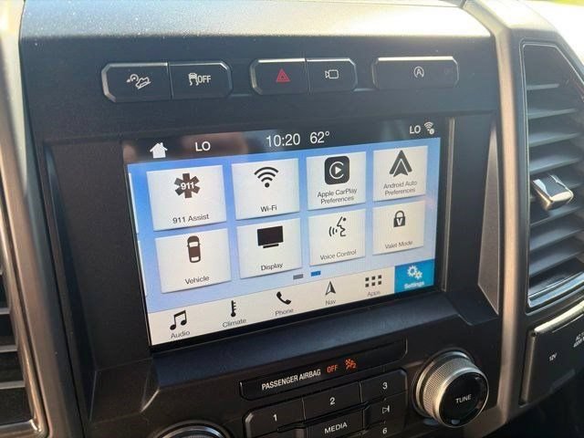 Used 2018 Ford F150 Raptor w/ Equipment Group 802A Luxury AWD/4WD image 24