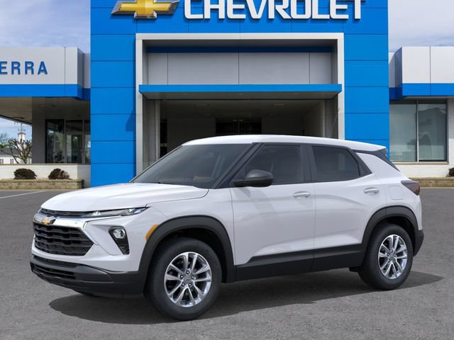 New 2026 Chevrolet TrailBlazer LS w/ LS Convenience Package AWD/4WD image 2