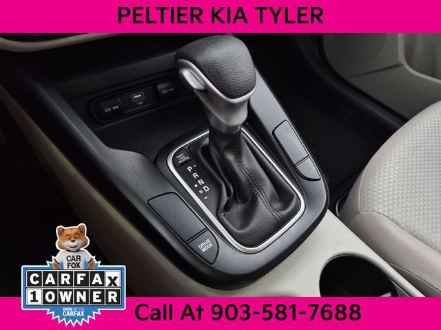 Certified 2025 Kia Soul LX w/ LX Technology Package FWD image 38