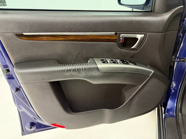 Used 2010 Hyundai Santa Fe SE image 29