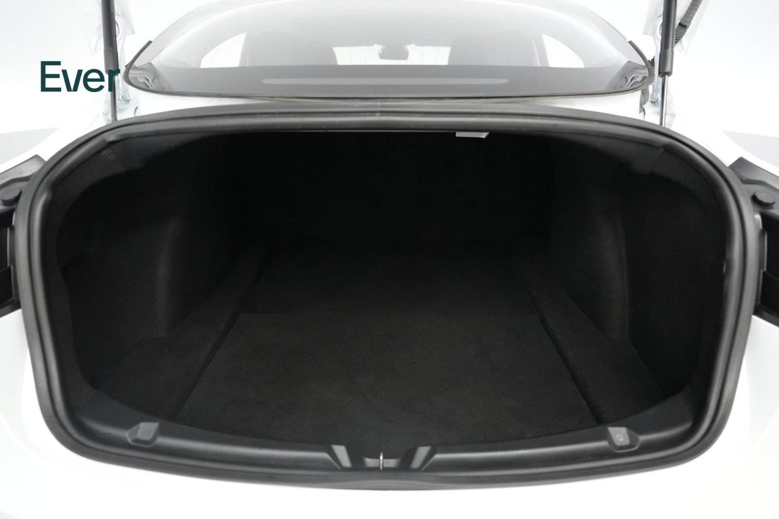 Used 2018 Tesla Model 3 Long Range RWD image 8
