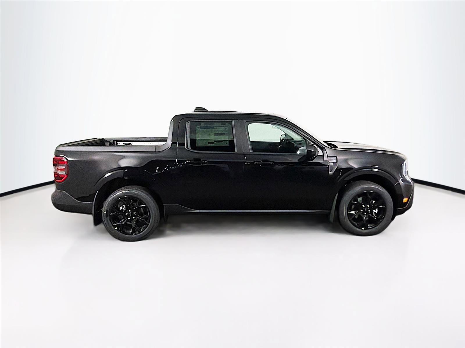 New 2026 Ford Maverick Lariat AWD/4WD image 8