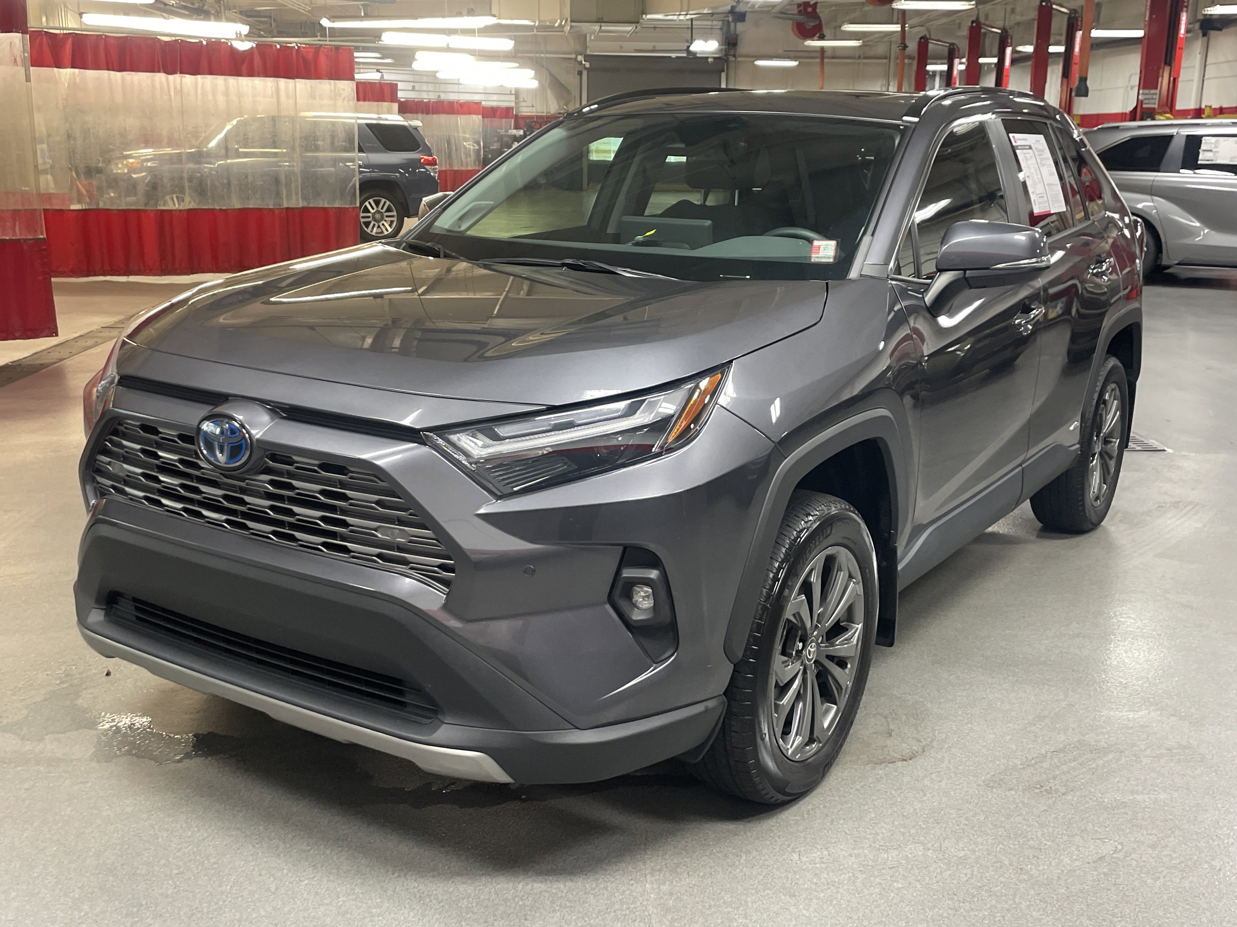 Certified 2024 Toyota RAV4 Limited AWD/4WD image 5
