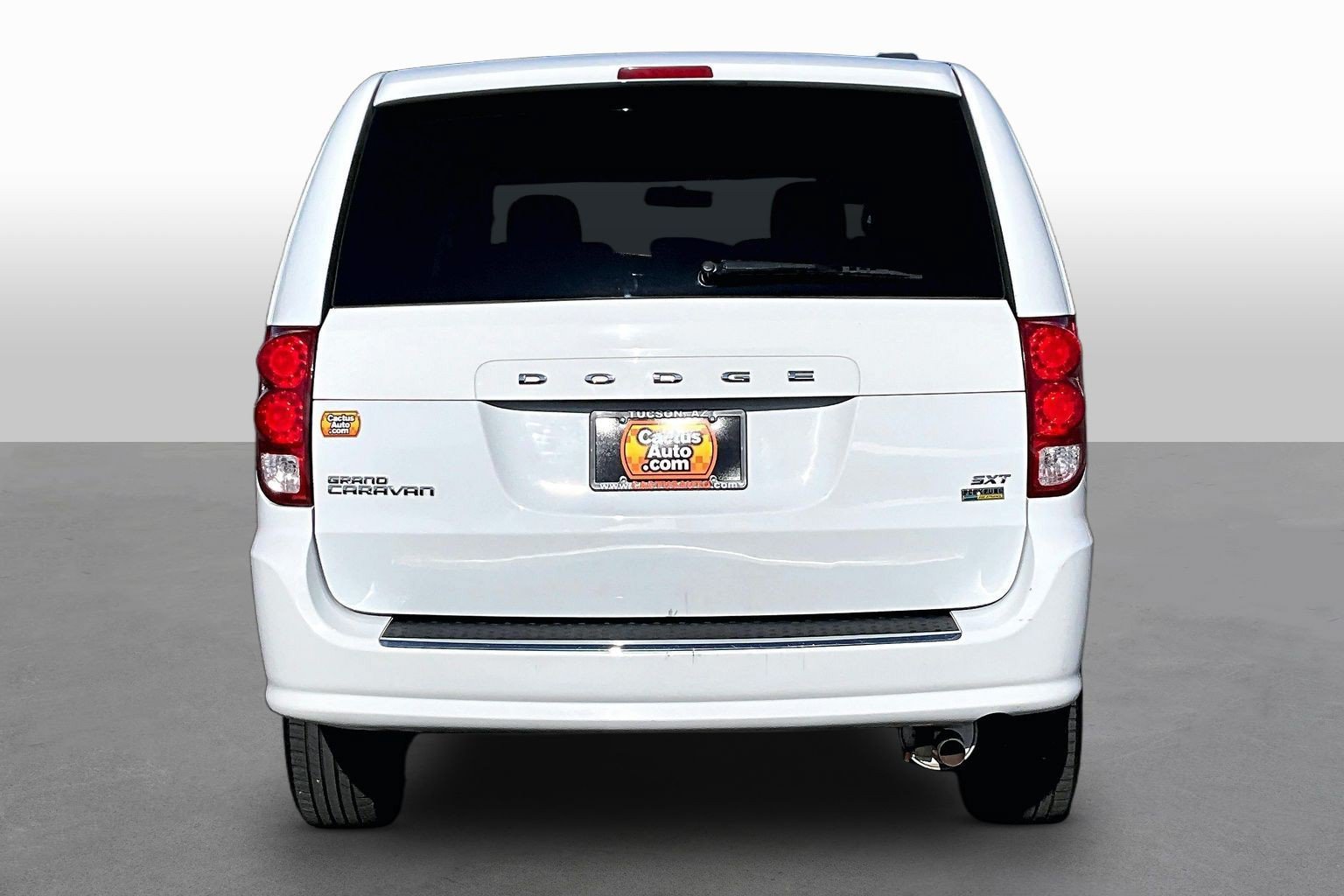 Used 2015 Dodge Grand Caravan SXT FWD image 4