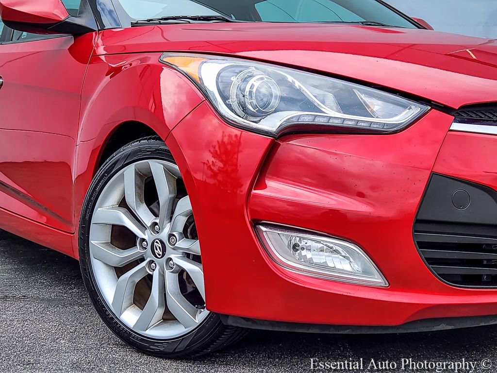 Used 2014 Hyundai Veloster RE:FLEX Edition FWD image 3