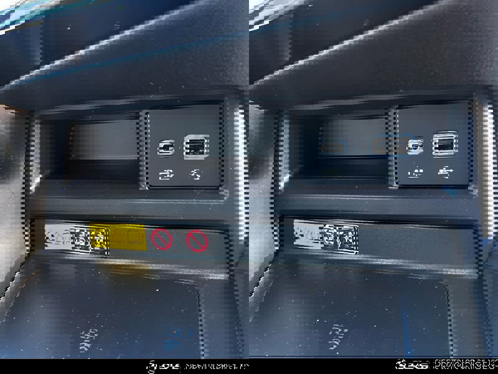 New 2026 Lexus NX 350 350h Luxury image 24