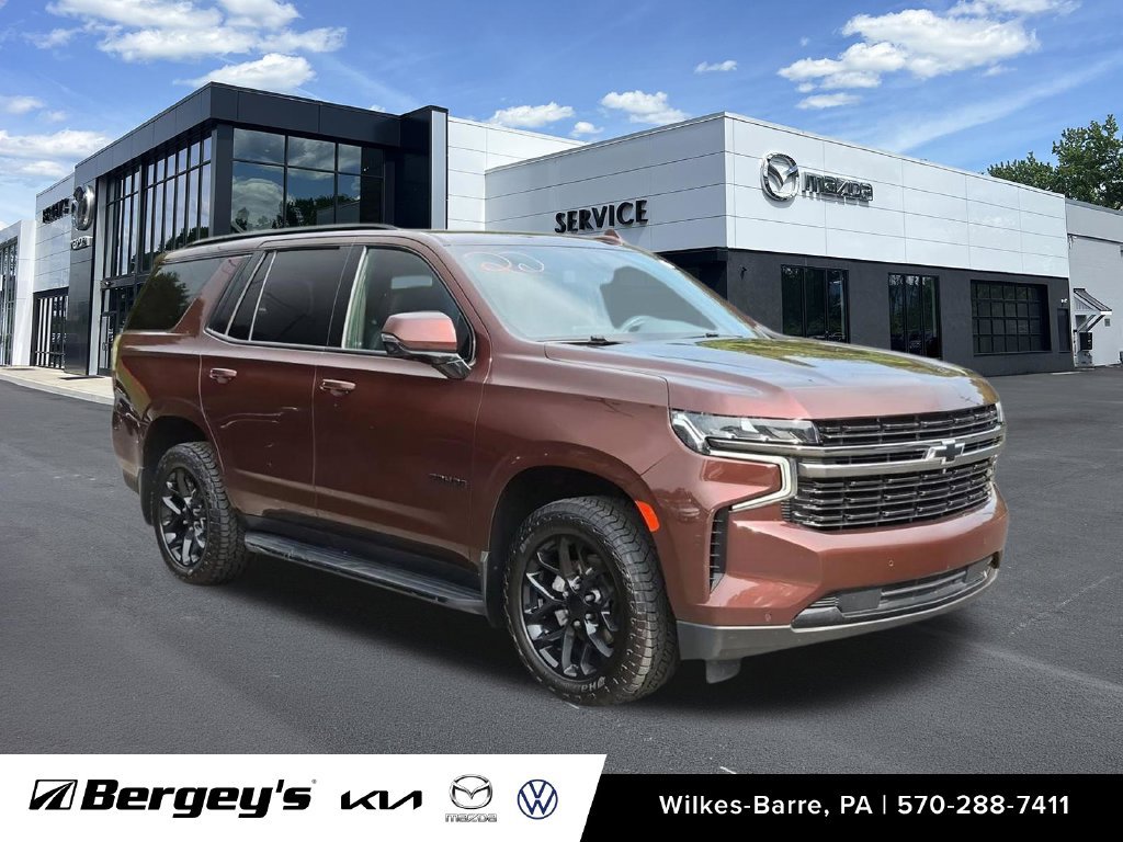 Used 2022 Chevrolet Tahoe RST w/ Luxury Package AWD/4WD image 13