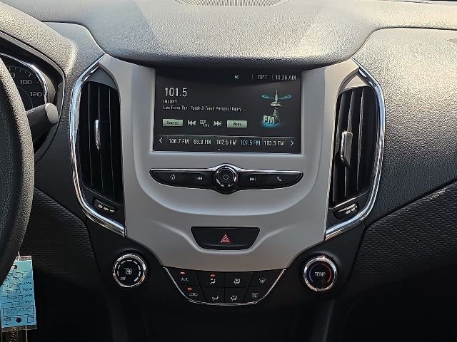 Used 2018 Chevrolet Cruze LS FWD image 10