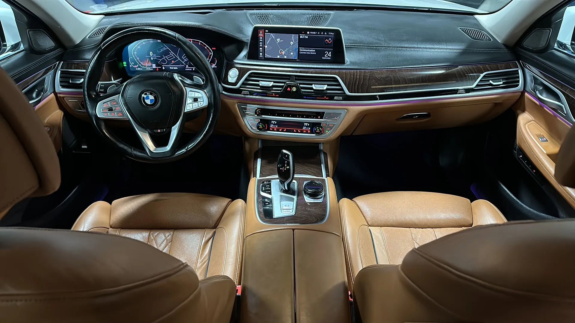 Used 2020 BMW 750i xDrive w/ Executive Package image 21